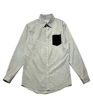 Cargar imagen en el visor de la galería, Rehaciendo camisas / Bajo el cerebro