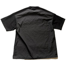 Cargar imagen en el visor de la galería, Flap T-shirts / MASAMI MARUSAWA
