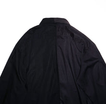 Cargar imagen en el visor de la galería, Rehaciendo Camisas / Bajo el Cerebro
