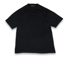 Cargar imagen en el visor de la galería, Camisetas con cremallera/MASAMI MARUSAWA
